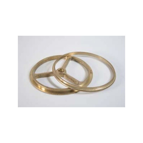 Arandela  de bronce  d: 8,2 fuera de catalogo